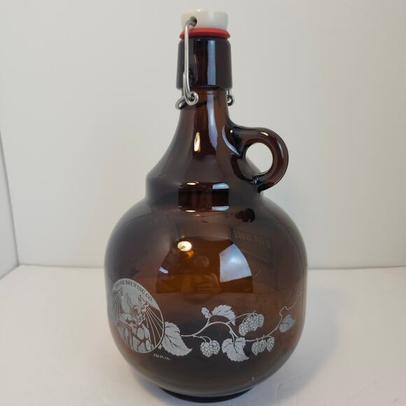 Stone Brewing Co 2 Liter Growler Glass Airtight Topper Brown Bottle Beer Empty - Picture 1 of 11